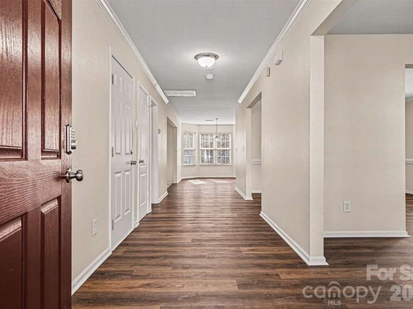4423 Austin Dekota Drive, Charlotte, NC 28269.  MLS# CAR4356001, YatesRealty ID 5394. 