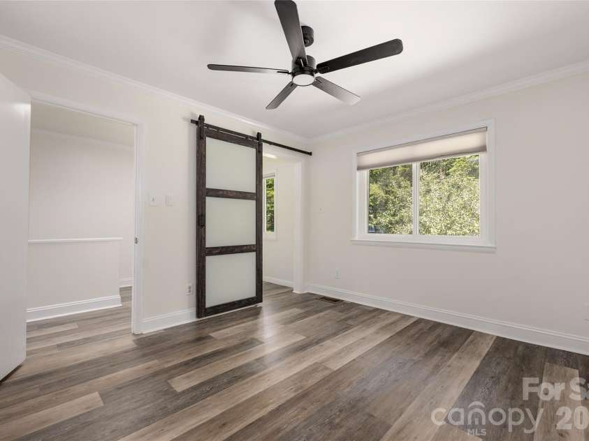 8056 Westcape Drive, Denver, NC 28037.  MLS# CAR4429569, YatesRealty ID 53941. 