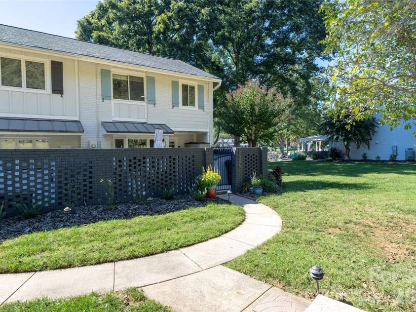 8056 Westcape Drive, Denver, NC 28037.  MLS# CAR4429569, YatesRealty ID 53941. 