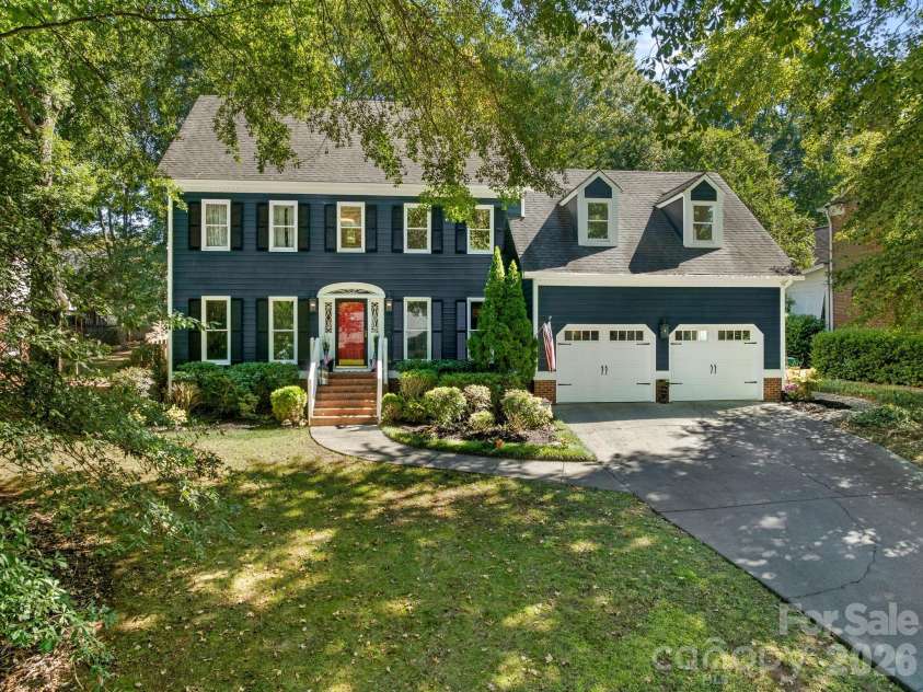 9301 Hanover South Trail, Charlotte, NC 28210.  MLS# CAR4429355, YatesRealty ID 53942. 