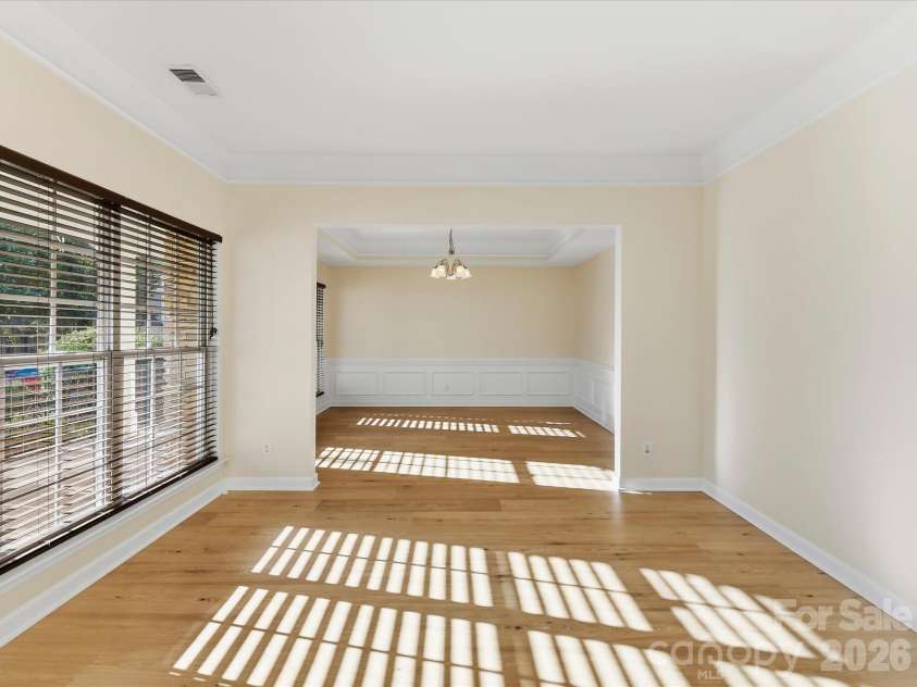 8128 Madrigal Court, Waxhaw, NC 28173.  MLS# CAR4429672, YatesRealty ID 53943. 