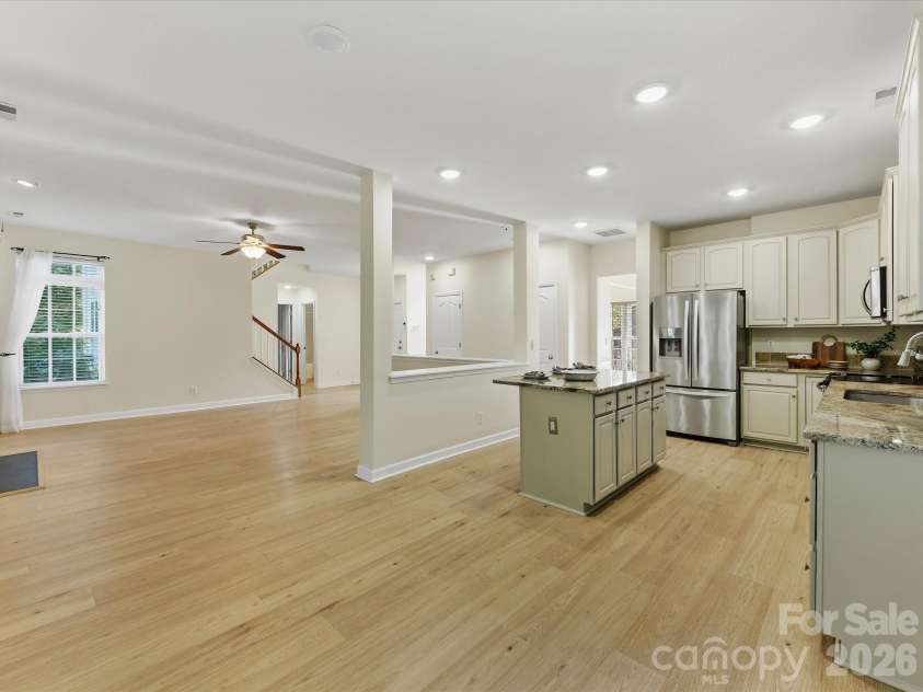 8128 Madrigal Court, Waxhaw, NC 28173.  MLS# CAR4429672, YatesRealty ID 53943. 