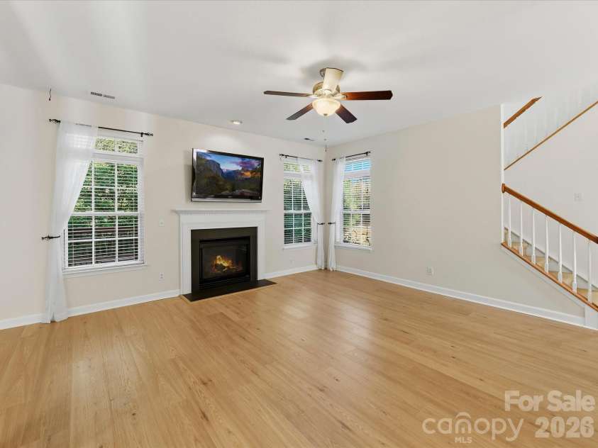8128 Madrigal Court, Waxhaw, NC 28173.  MLS# CAR4429672, YatesRealty ID 53943. 
