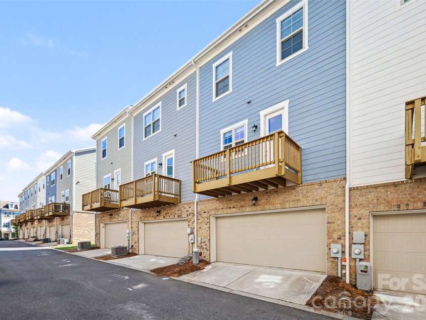 1219 Whitby Moore Street, Charlotte, NC 28273.  MLS# CAR4429629, YatesRealty ID 53944. 