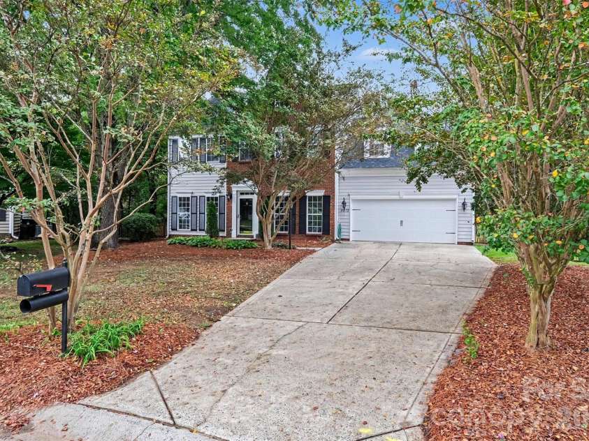 1372 Yorkshire Place, Concord, NC 28027.  MLS# CAR4428646, YatesRealty ID 53948. 