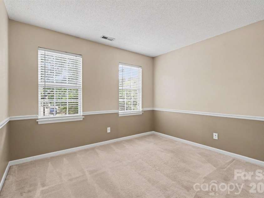 1372 Yorkshire Place, Concord, NC 28027.  MLS# CAR4428646, YatesRealty ID 53948. 