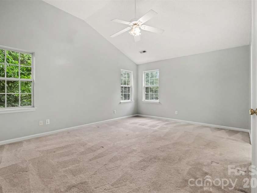 1372 Yorkshire Place, Concord, NC 28027.  MLS# CAR4428646, YatesRealty ID 53948. 