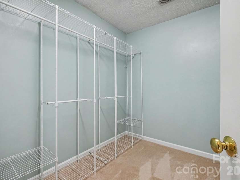 1372 Yorkshire Place, Concord, NC 28027.  MLS# CAR4428646, YatesRealty ID 53948. 
