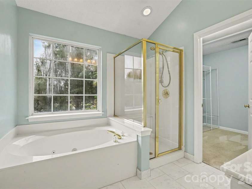 1372 Yorkshire Place, Concord, NC 28027.  MLS# CAR4428646, YatesRealty ID 53948. 