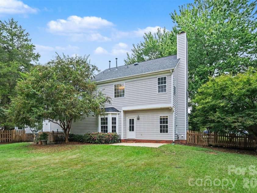 1372 Yorkshire Place, Concord, NC 28027.  MLS# CAR4428646, YatesRealty ID 53948. 