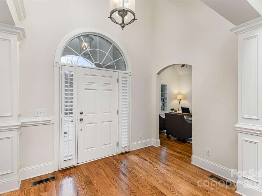 125 Whiterock Drive, Mount Holly, NC 28120.  MLS# CAR4227294, YatesRealty ID 5395. 