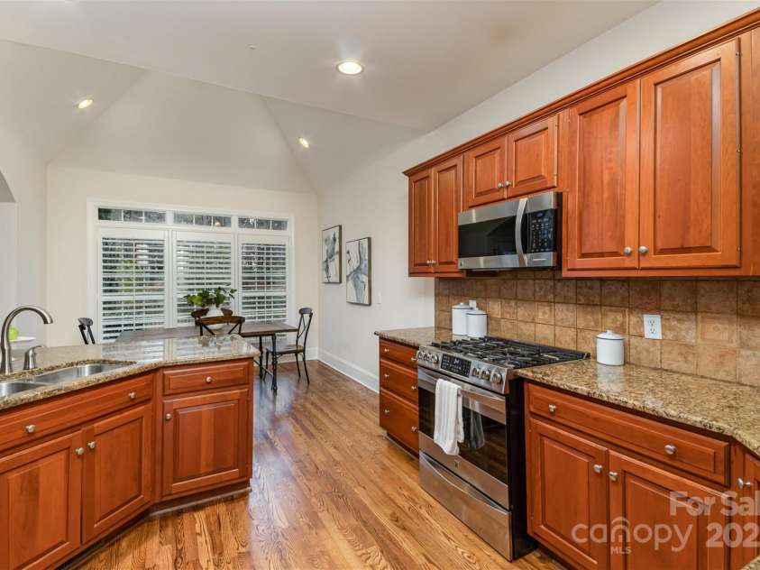 125 Whiterock Drive, Mount Holly, NC 28120.  MLS# CAR4227294, YatesRealty ID 5395. 