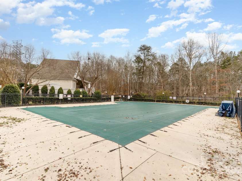 125 Whiterock Drive, Mount Holly, NC 28120.  MLS# CAR4227294, YatesRealty ID 5395. 