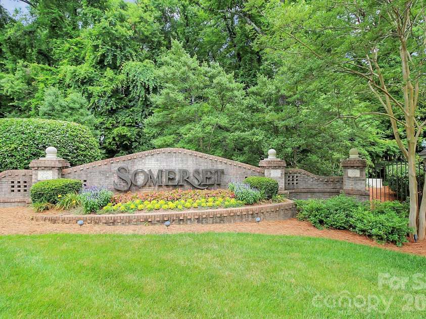 8915 Whittingham Drive, Waxhaw, NC 28173.  MLS# CAR4428839, YatesRealty ID 53950. 