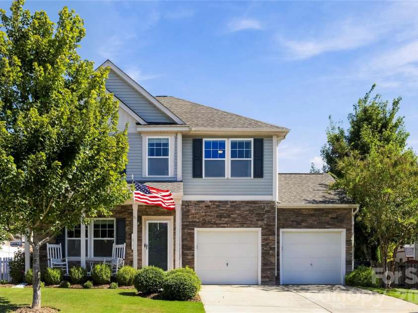 1633 Natalie Lane, Rock Hill, SC 29730.  MLS# CAR4428951, YatesRealty ID 53951. 