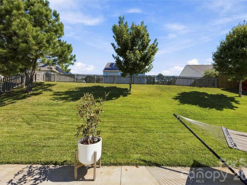 1633 Natalie Lane, Rock Hill, SC 29730.  MLS# CAR4428951, YatesRealty ID 53951. 