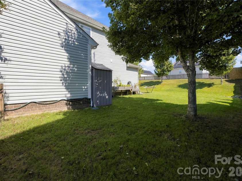 1633 Natalie Lane, Rock Hill, SC 29730.  MLS# CAR4428951, YatesRealty ID 53951. 