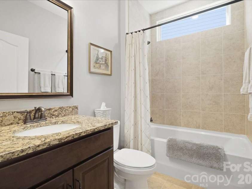 445 Haven Avenue, Fort Mill, SC 29715.  MLS# CAR4428956, YatesRealty ID 53954. 2nd full bath