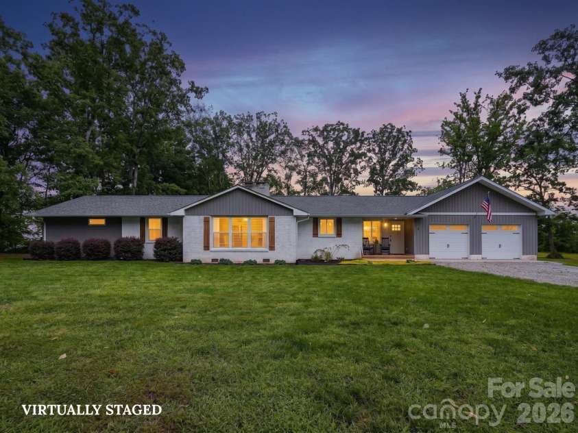 118 Chestnut Oak Road, Union Grove, NC 28689.  MLS# CAR4427592, YatesRealty ID 53959. 