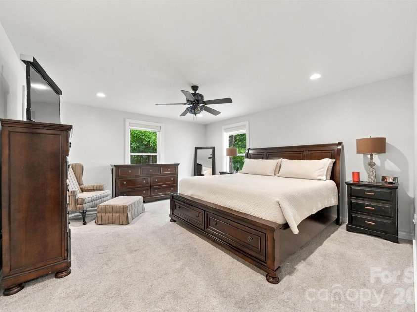 118 Chestnut Oak Road, Union Grove, NC 28689.  MLS# CAR4427592, YatesRealty ID 53959. 
