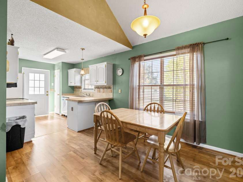 1624 Ashridge Road, Rock Hill, SC 29730.  MLS# CAR4358714, YatesRealty ID 5396. 