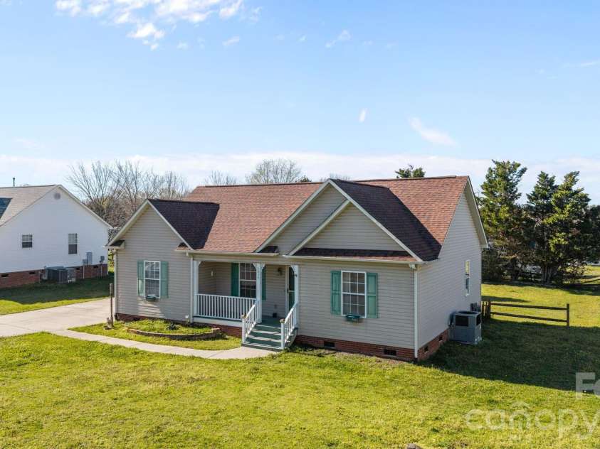 1624 Ashridge Road, Rock Hill, SC 29730.  MLS# CAR4358714, YatesRealty ID 5396. 