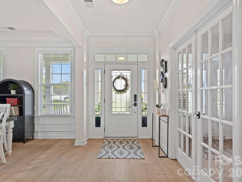 2071 Feldspar Drive, Davidson, NC 28036.  MLS# CAR4428038, YatesRealty ID 53960. 