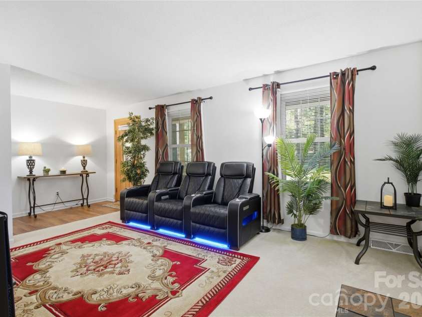 2604 Shearer Drive, Statesville, NC 28625.  MLS# CAR4428031, YatesRealty ID 53961. 