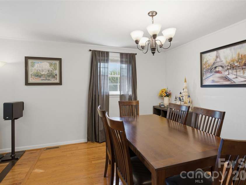 129 Automotive Lane, Hickory, NC 28601.  MLS# CAR4428027, YatesRealty ID 53962. 