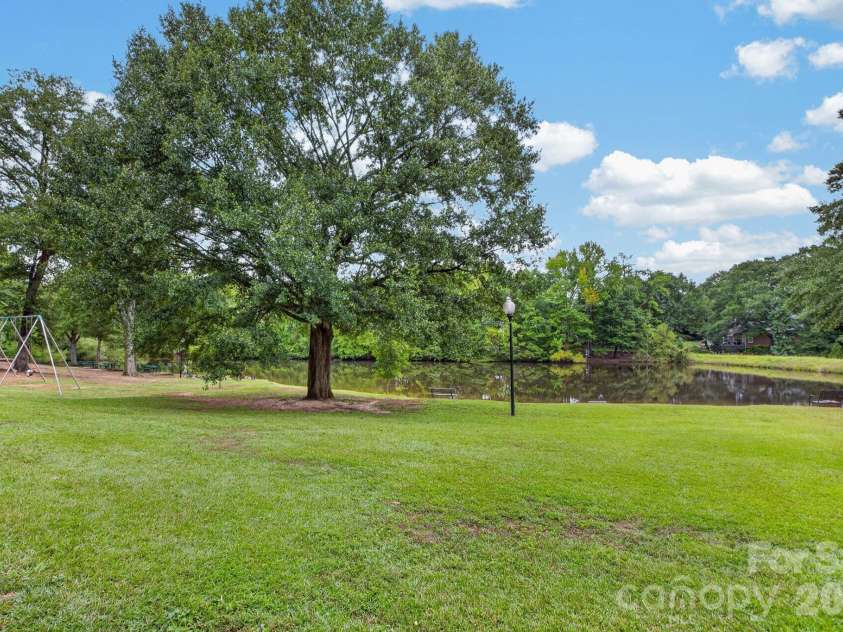 221 Saratoga Drive, Greer, SC 29650.  MLS# CAR4428317, YatesRealty ID 53963. 