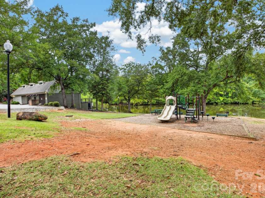 221 Saratoga Drive, Greer, SC 29650.  MLS# CAR4428317, YatesRealty ID 53963. 