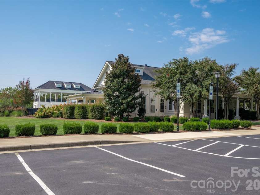 11628 Founders Park Lane, Pineville, NC 28134.  MLS# CAR4428544, YatesRealty ID 53967. 