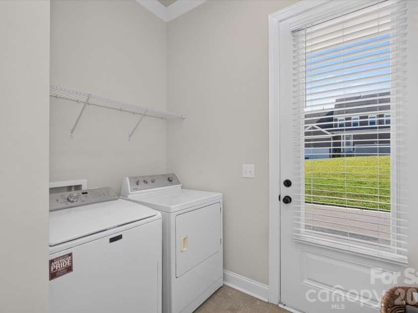 11628 Founders Park Lane, Pineville, NC 28134.  MLS# CAR4428544, YatesRealty ID 53967. Main Floor Laundry