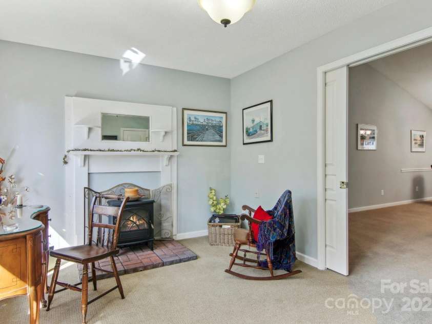 1304 Deermouse Way, Hendersonville, NC 28792.  MLS# CAR4190263, YatesRealty ID 5397. 
