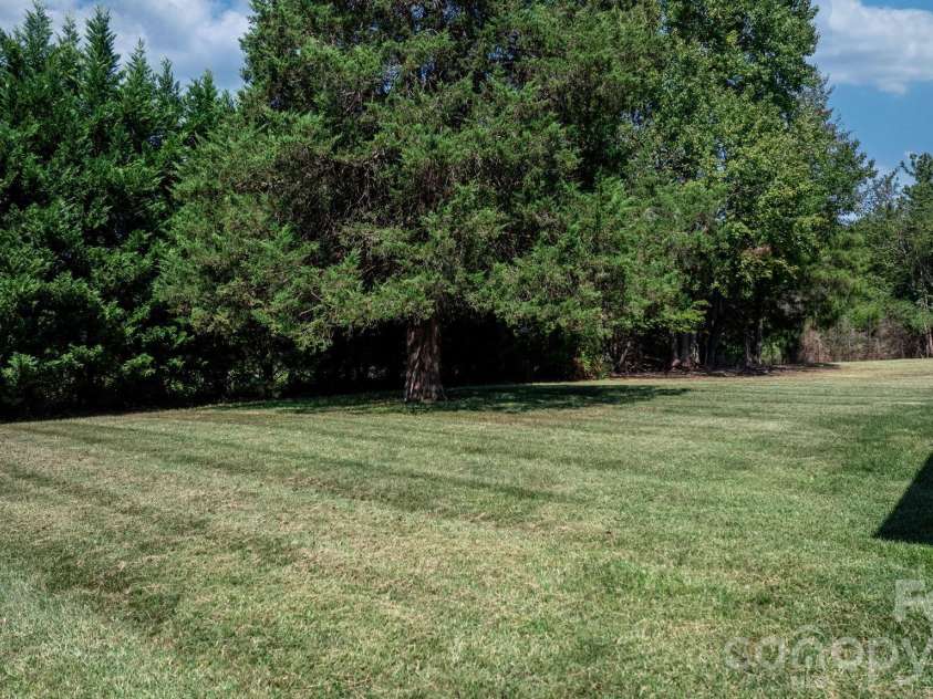 1420 Farmington Hills Drive, Conover, NC 28613.  MLS# CAR4426620, YatesRealty ID 53972. 