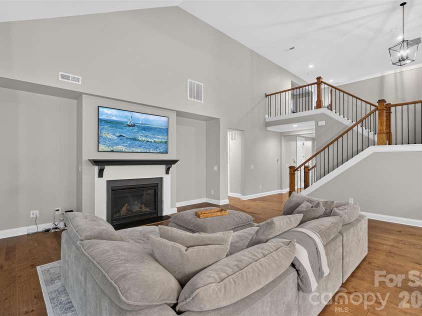 6601 Harbor Oaks Drive, Denver, NC 28037.  MLS# CAR4426714, YatesRealty ID 53974. 