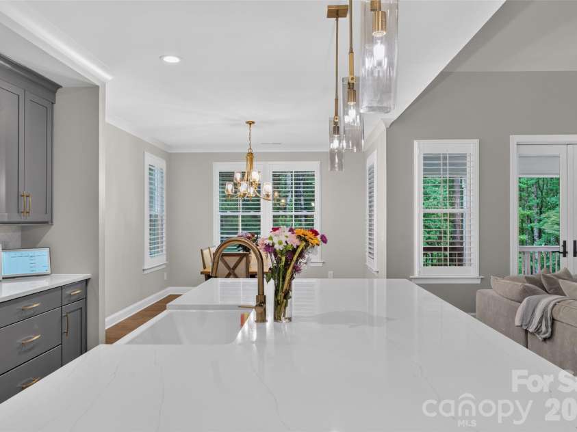 6601 Harbor Oaks Drive, Denver, NC 28037.  MLS# CAR4426714, YatesRealty ID 53974. 
