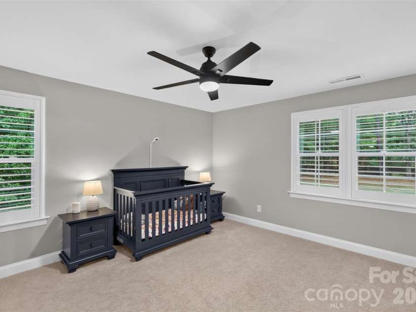 6601 Harbor Oaks Drive, Denver, NC 28037.  MLS# CAR4426714, YatesRealty ID 53974. 