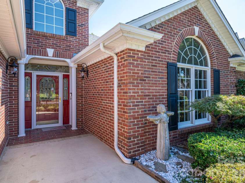 2972 Heritage Commons Lane, Gastonia, NC 28054.  MLS# CAR4426918, YatesRealty ID 53978. 
