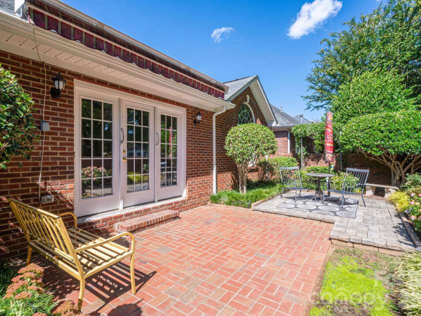 2972 Heritage Commons Lane, Gastonia, NC 28054.  MLS# CAR4426918, YatesRealty ID 53978. 