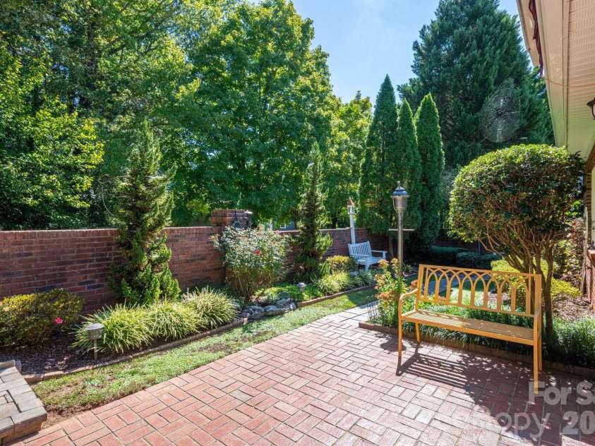 2972 Heritage Commons Lane, Gastonia, NC 28054.  MLS# CAR4426918, YatesRealty ID 53978. 