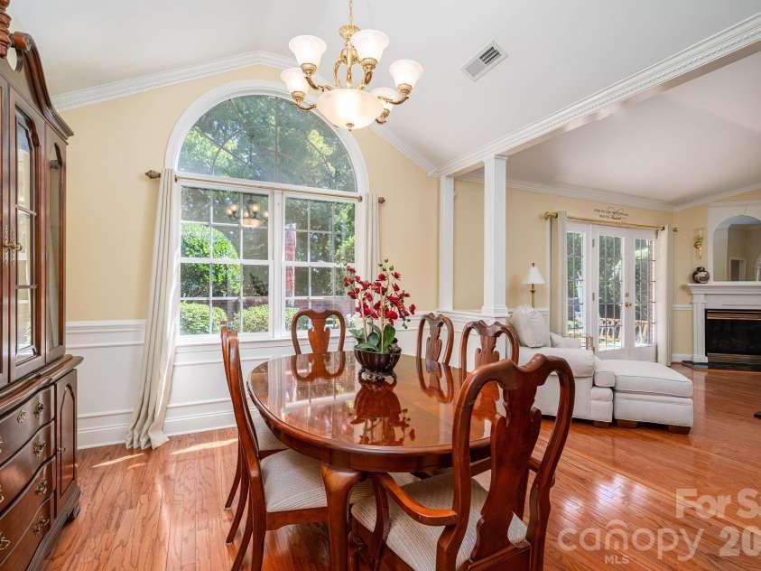 2972 Heritage Commons Lane, Gastonia, NC 28054.  MLS# CAR4426918, YatesRealty ID 53978. 