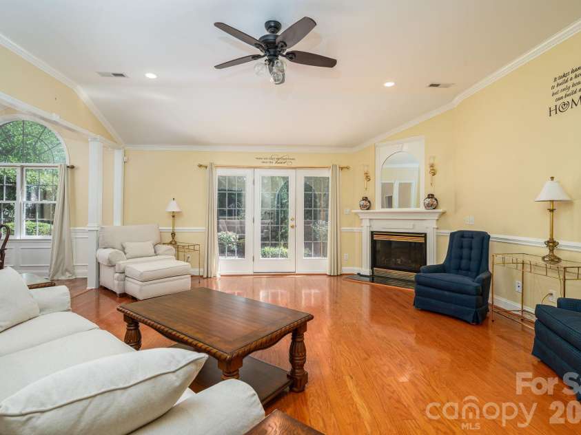 2972 Heritage Commons Lane, Gastonia, NC 28054.  MLS# CAR4426918, YatesRealty ID 53978. 