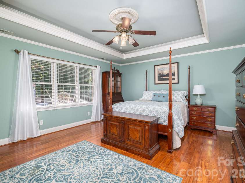 2972 Heritage Commons Lane, Gastonia, NC 28054.  MLS# CAR4426918, YatesRealty ID 53978. 