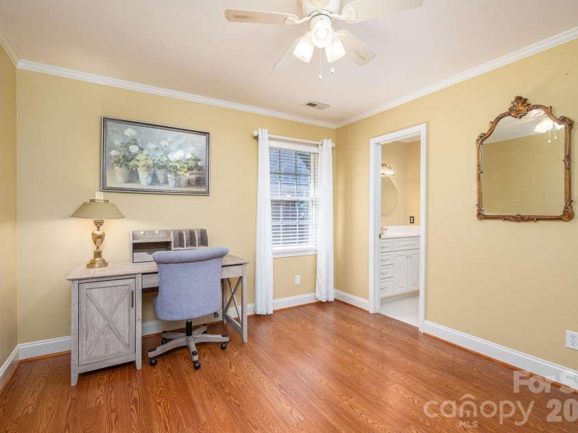 2972 Heritage Commons Lane, Gastonia, NC 28054.  MLS# CAR4426918, YatesRealty ID 53978. 