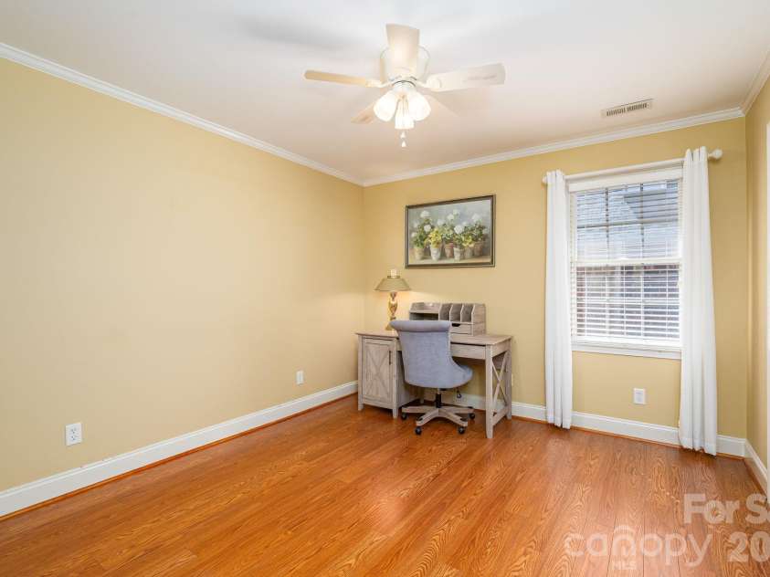 2972 Heritage Commons Lane, Gastonia, NC 28054.  MLS# CAR4426918, YatesRealty ID 53978. 