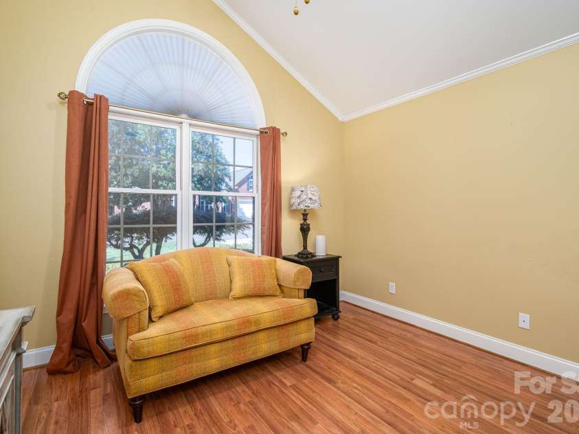 2972 Heritage Commons Lane, Gastonia, NC 28054.  MLS# CAR4426918, YatesRealty ID 53978. 
