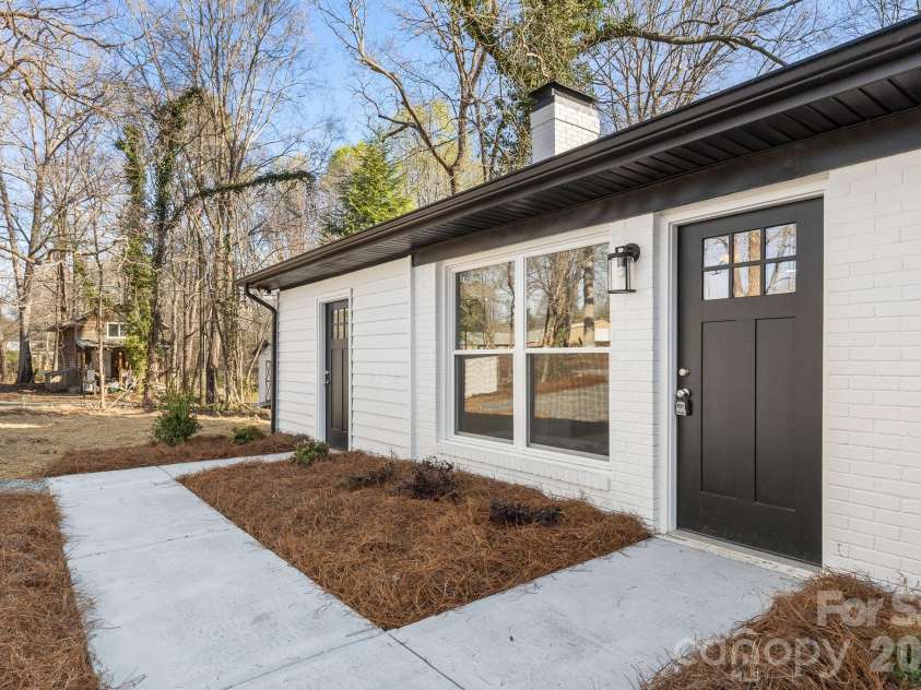 34886 Locust Lane, New London, NC 28127.  MLS# CAR4355682, YatesRealty ID 5398. 