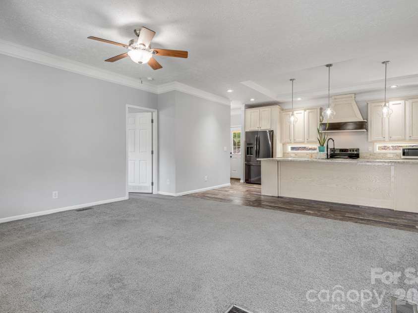 245 Potato Branch Road, Leicester, NC 28748.  MLS# CAR4427548, YatesRealty ID 53980. 