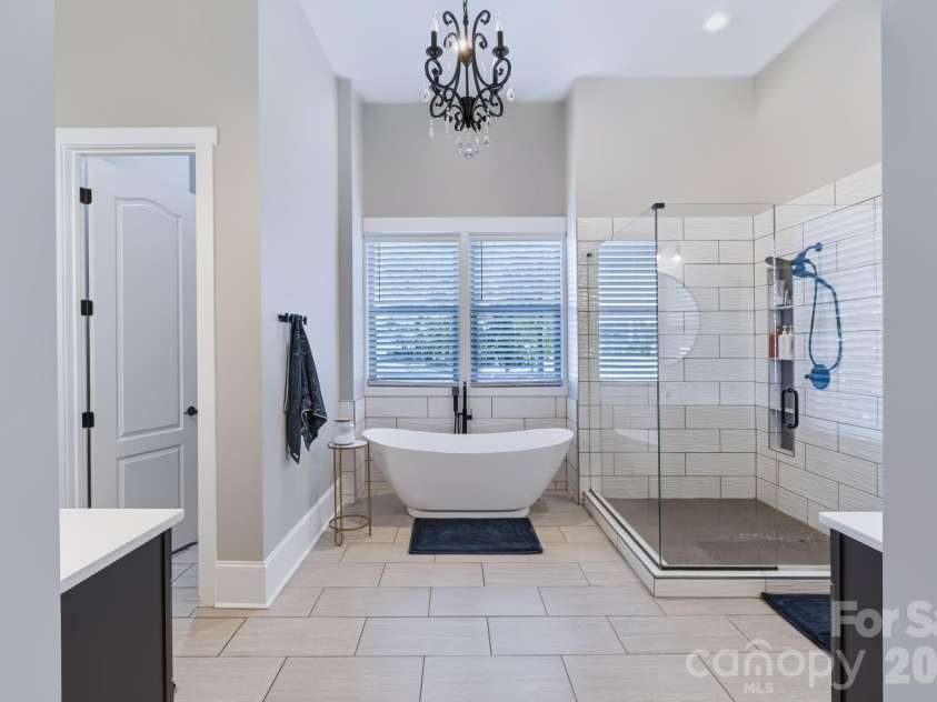 7001 Duncan Road, Indian Trail, NC 28079.  MLS# CAR4427411, YatesRealty ID 53985. Master Bath